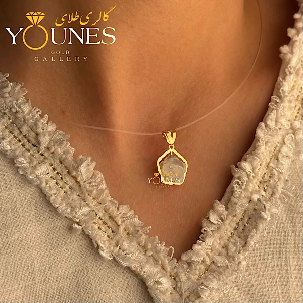 آویز سواروسکی رز سفید طلا